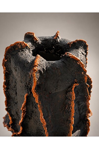 MAHLVGA LAVA Siyah Terracotta Dokulu El Yapımı Heykelsi Vazo 40 cm – Wabi Sab...