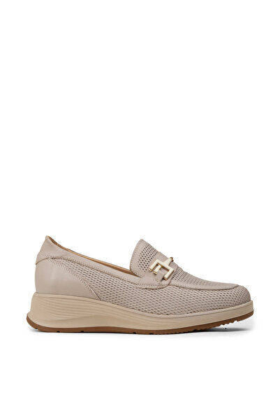 Deery Γυναικείο μπεζ γνήσιο δερμάτινο loafer με σφήνα σόλα