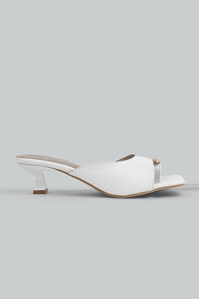 bakac store Liora White Flip-Flop Short Heeled Slippers with Gold Detail