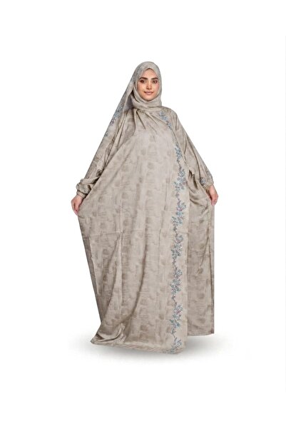 SDD A cold and heavy egyptian scarf with islamic shapes with a veil connected...