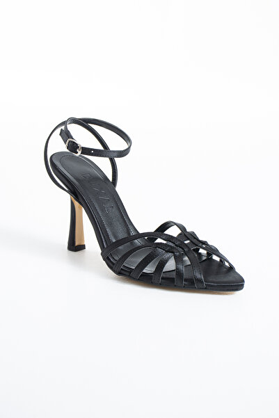 DUXAL SHOES حذاء مولي نسائي بكعب عالٍ وحزام متعدد الأشرطة حول الكاحل
