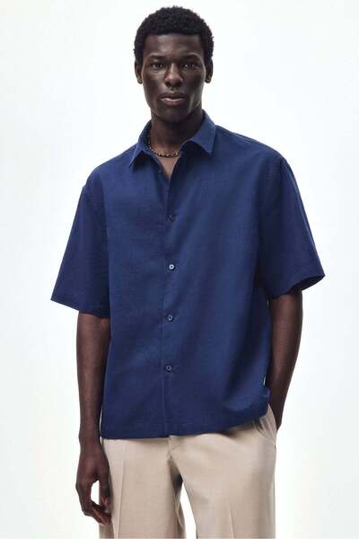 H&M Relaxed Fit Short-sleeved linen-blend shirt