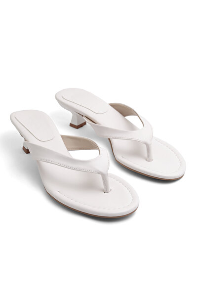 RoseVeno White Flip-Flop Heeled Slippers Daily Low Heel Women's Sandals