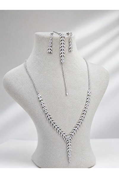 Yantra Silver 925 Ayar Gümüş Zirkon Taşlı Yaprak Desenli Kolye Küpe Bileklik ...