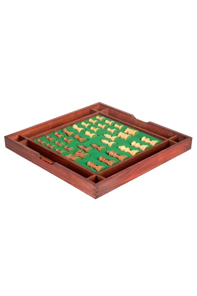 Sunrise Chess & Games Ένα ξύλινο κουτί με θήκες για τα σκακιστικά πιόνια