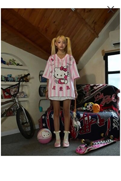 Genel Markalar Pembe hello kitty forma