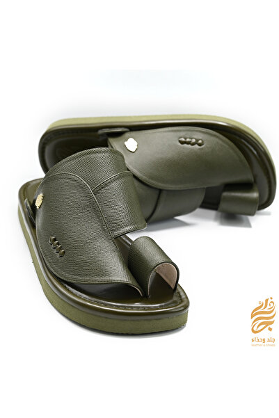 Leather & shoea حذاء شرقي زيتي