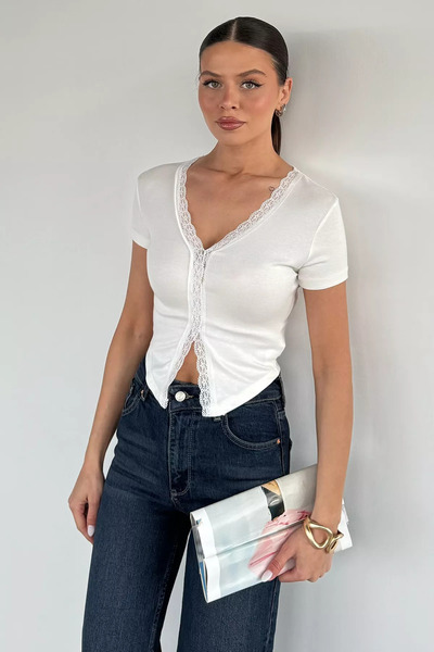 Aryena Cream Women's V-Neck Lace Detailed Lycra Blouse