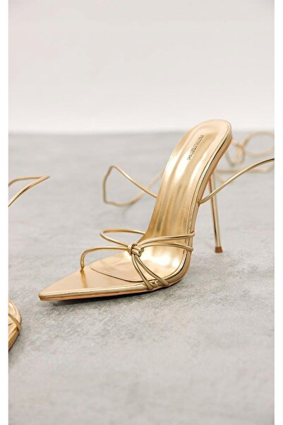 NO BRAND Sandale clasice aurii cu toc stiletto, cu șireturi, Prettylittlethin...