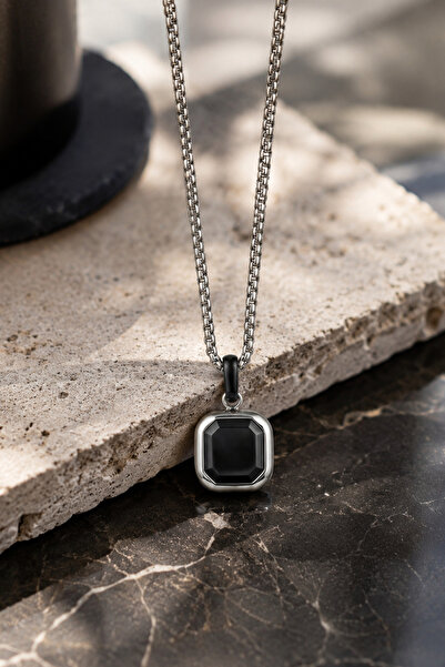 laria jewelry Black Square Stone Detailed Stainless Steel Men's Necklace