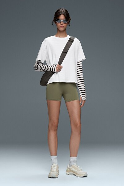 Oysho 10 cm Comfortlux yüksek belli hot pant