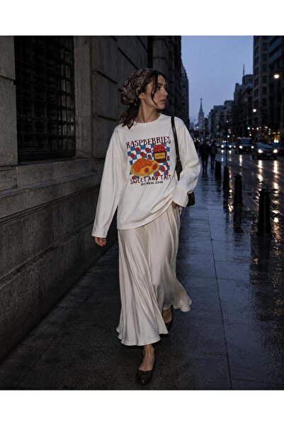 Hira Clothing White Printed Long Sleeve Cotton T-Shirt\Blouse Suitable for Hi...