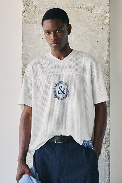 Bershka Kısa kollu teknik baskılı t-shirt