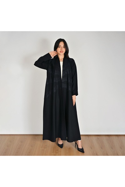 HAWRAA ABAYA عباية لف سوداء نسائية مع تداخل الدانتيل