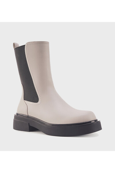 Nine West Plain White Women Chelsa Boots