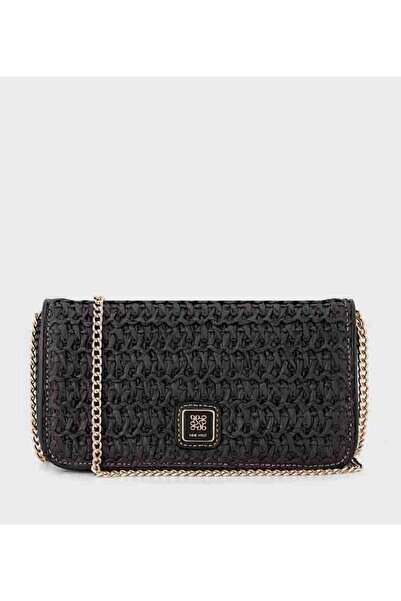 Nine West حقيبة كتف نسائية سوداء ذات ملمس مميز