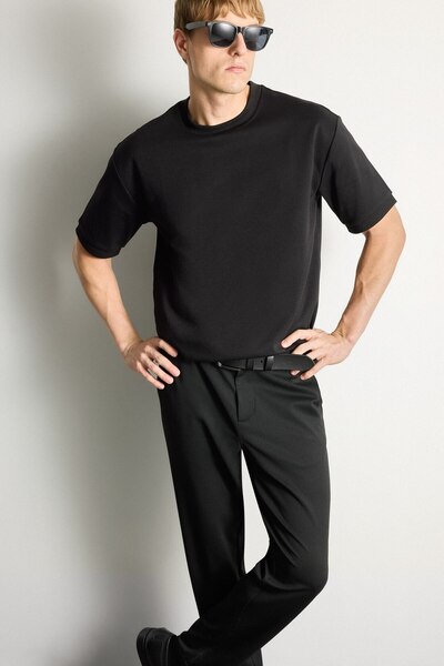 DeFacto Anti-Wrinkle Cotton Off-Shoulder Oversize Basic T-Shirt B6494Ax26Au