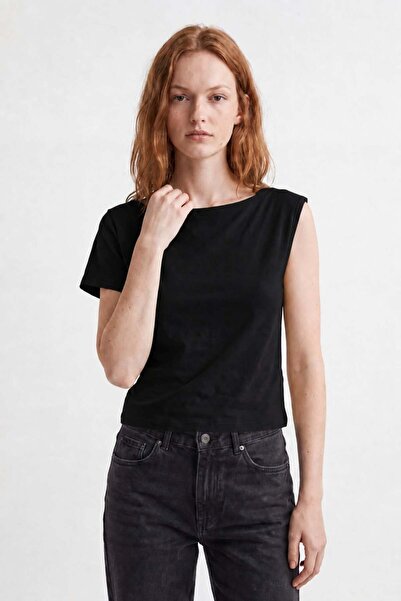 HAKKE Asymmetrical cut blouse with low shoulder detail