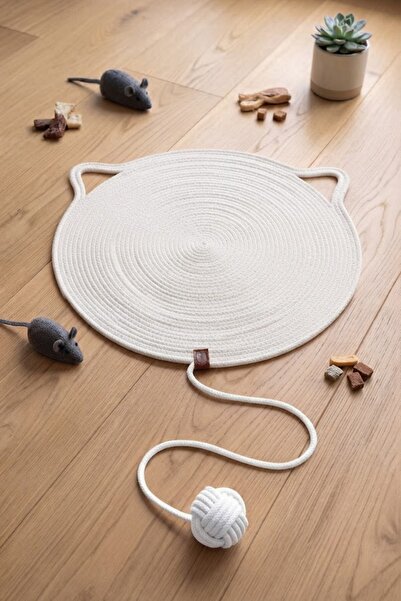 Reyo Pet Handmade Cat Scratching Mat with Toys, 100% Cotton Rope, White