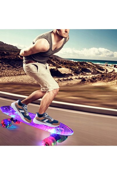 NO BRAND SKATEBOARD PENTRU COPII CU ROȚI LUMINOSĂ LED 56CM, TOATE ROȚILE LUMI...