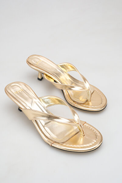 meyra'nın ayakkabıları Women's Detailed Heeled Sandals with Flip-Flop Detail,...
