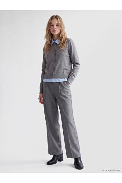 LC Waikiki Rmz Gi̇yi̇m Farkiyla Wide Leg Pleated Women's Fabric Trousers