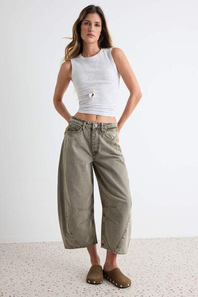 Trendyol Collection Khaki High Waist Jeans Twoss26Je00370