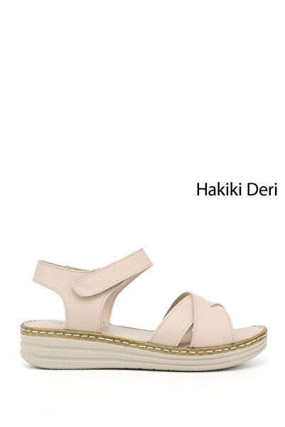 GÖNDERİ(R) Γυναικεία άνετα σανδάλια με τακούνι από γνήσιο δέρμα σε μπεζ χρώμα