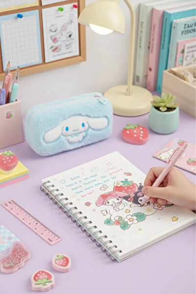 SANRIO Lisanslı Çilek Koleksiyonu A5 Figürlü Defter 64 Sayfa