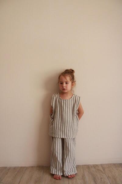 Oh La La Koala For Little Ones Gray Striped Asymmetrical Pocket Muslin Set