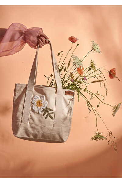 Handmade Floral Pattern Linen Shoulder Bag (White) 26 X 36