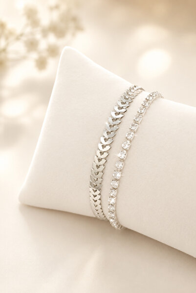 Zircon Stone and Fish Back Detailed Silver Color 2-Piece Bracelet Combination
