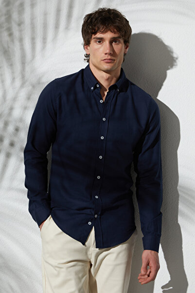 Tudors Erkek Slim Fit Dar Kesim %100 Pamuk Keten Doku Düğmeli Yaka Lacivert G...