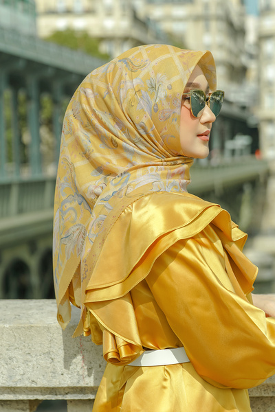 Buttonscarves Autograph Kare Eşarp - Jaune