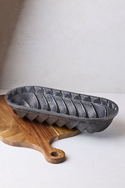 Perotti BakePro Black Alüminyum Döküm Baton Kek Kalıbı Yanmaz Yapışmaz 33 cm