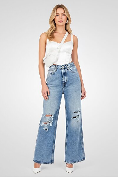 Tommy Jeans Women Regular Fit Washed Inseam Wide Leg Jeans, Light Blue