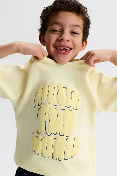 HAUSEkids بدلة هالو فن للأولاد من 4-8 سنوات - أصفر