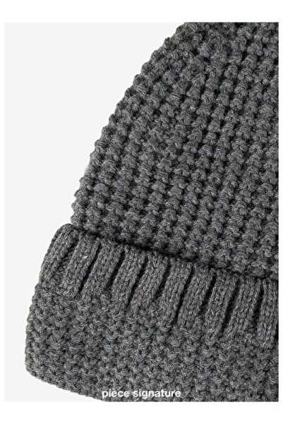 PIECE SIGNATURE 100% acrilic, căptușit cu fleece în interior, beretă de iarnă...