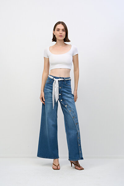 HANIQA Snap Detailed Denim Trousers