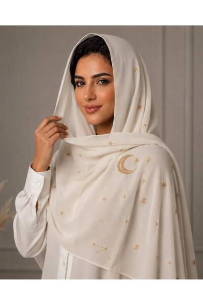Veil Designer طرحه ليالي اوف وايت طبقتين بتطريز علي كامل الطرحه نجوم و هلال قماش بوال ياباني 190*60