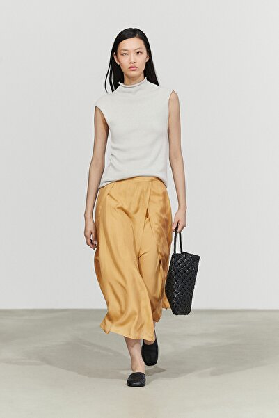 Massimo Dutti Dökümlü %100 ipek total look midi etek