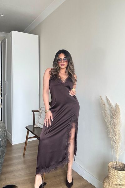 Zr Model Satin Lace Dress Brown