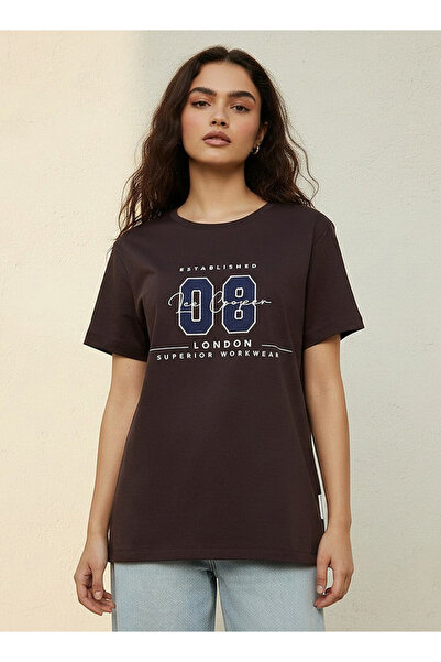 Lee Cooper Relaxed Fit Cotton T-shirt with Embroidery