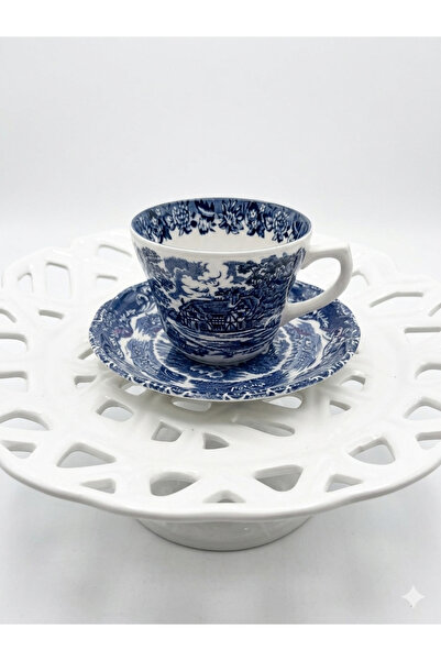Vintage - George & Dragon Temalı Çay/Kahve Fincanı ve Taba