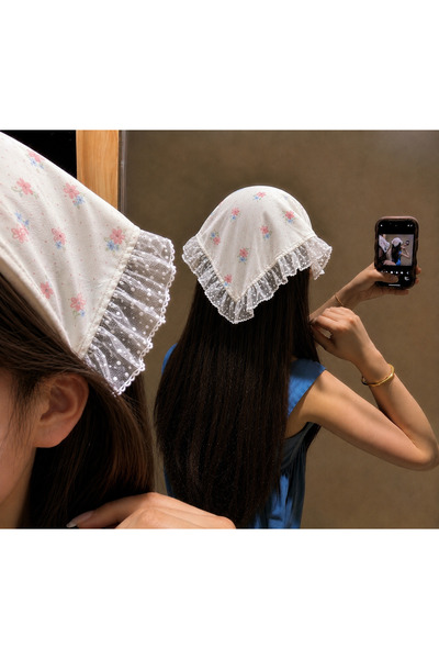 synshop Puder roze cvetna kremasta bandana sa trokutastom krunom i točkicama,...