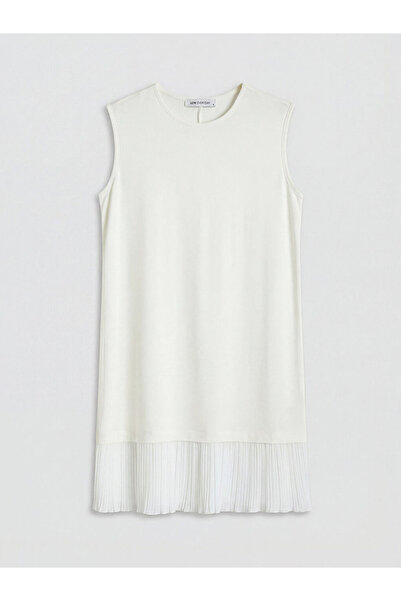 LC Waikiki White bicycle collar pleated women's tunic from gulis clothing
