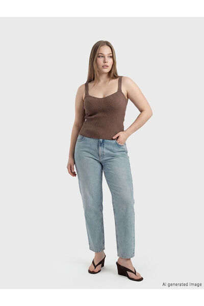 LC Waikiki بنطلون جينز نسائي من NEVAVM Slim Mom