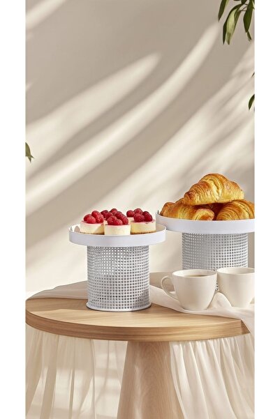 Generic Cake and dessert stand set