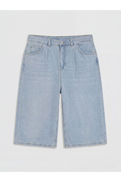 LC Waikiki Alegeri strălucitoare de la Shining Store Pantaloni scurți din den...