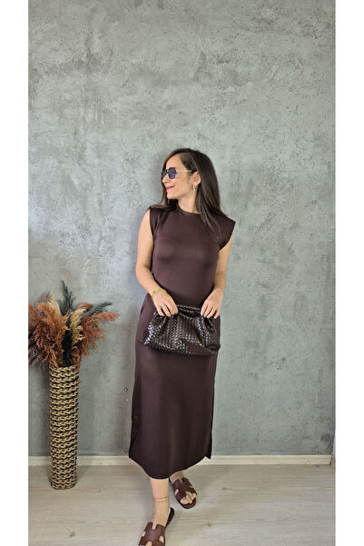 Butik YIRTMAÇ DETAYLI MİDİ MODAL KUMAŞ ELBİSE